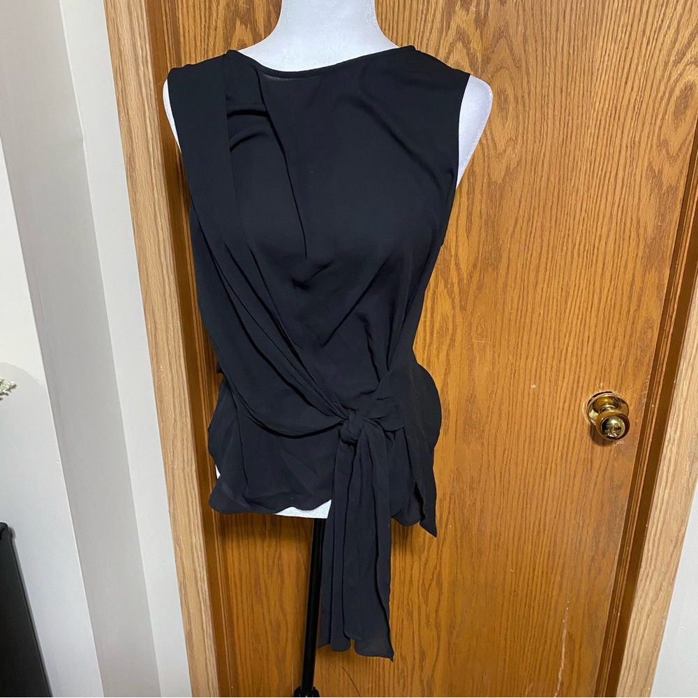 Really pretty black dressy top